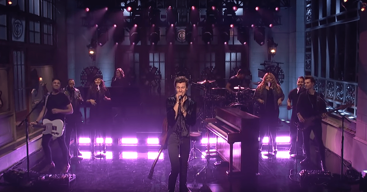 Shawn Mendes On Saturday Night Live 